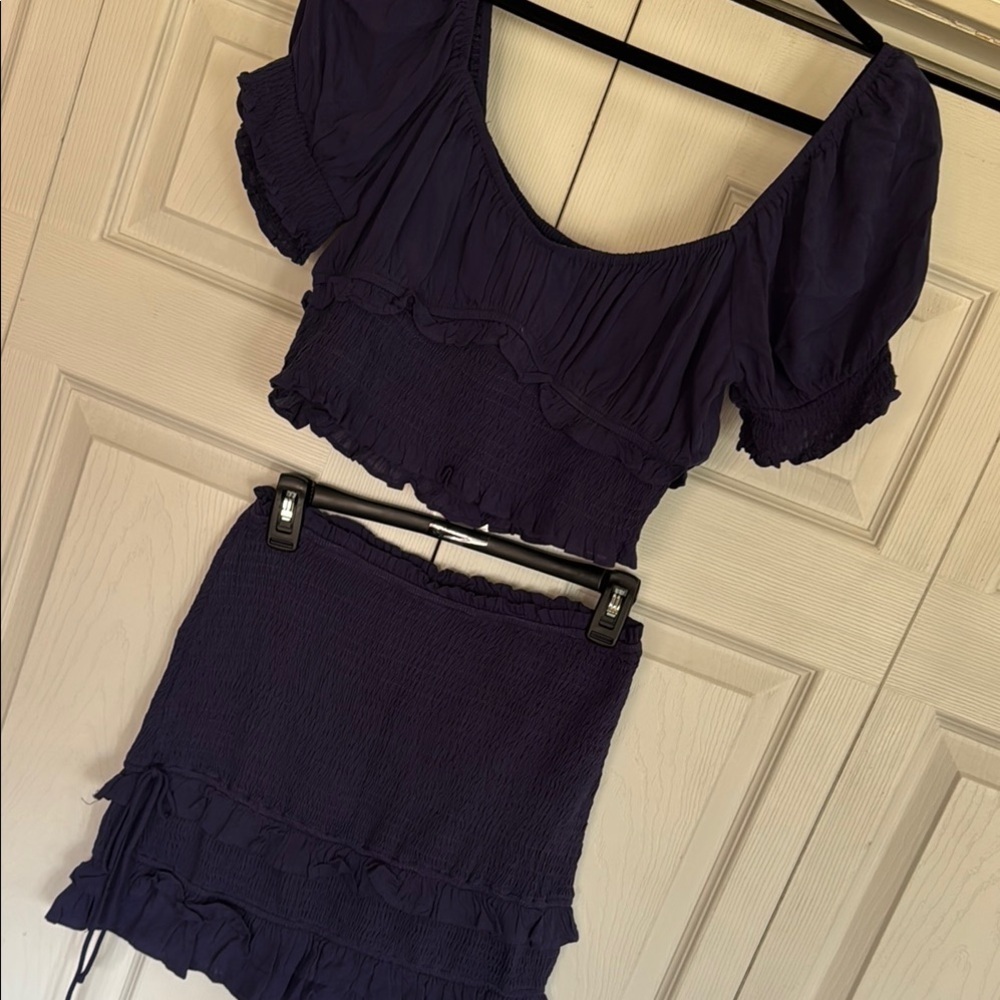 Le lis 2 piece  Ruffled skirt set